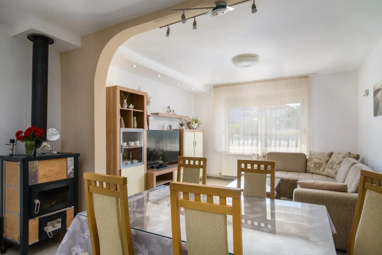 Apartments Tonka Trogir 0*,  Croatia